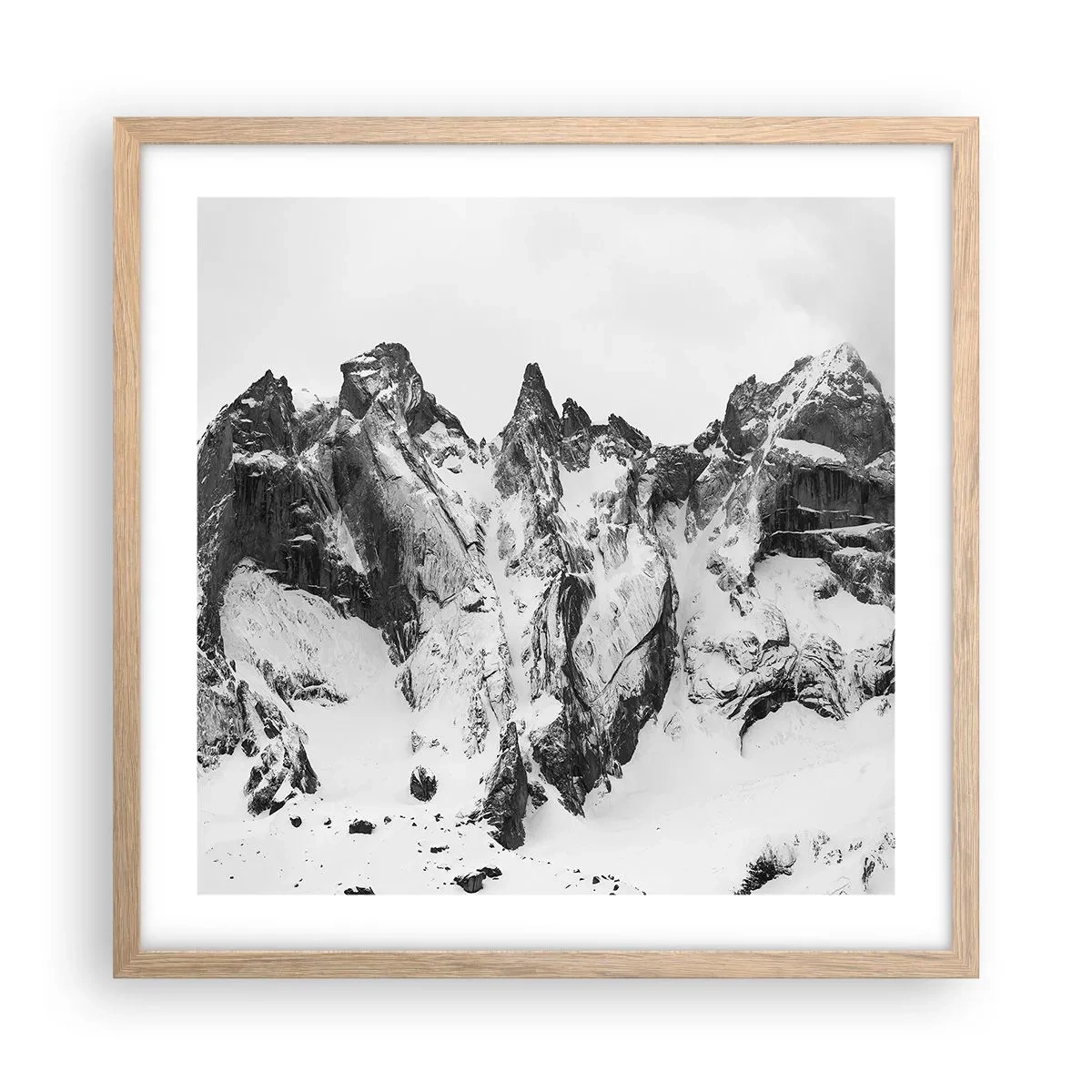 Affiche dans un chêne clair - Poster - Crête dangereuse de granit - 50x50 cm