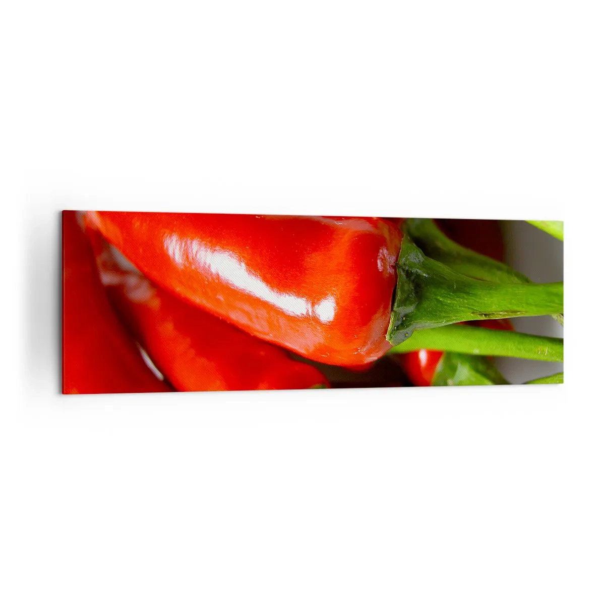 Impression sur toile - Image sur toile - Gros plan de piments rouges avec des tiges vertes - 160x50cm - Juteux, brillant, lisse - Décoration murale moderne pour le salon et la chambre ARTTOR