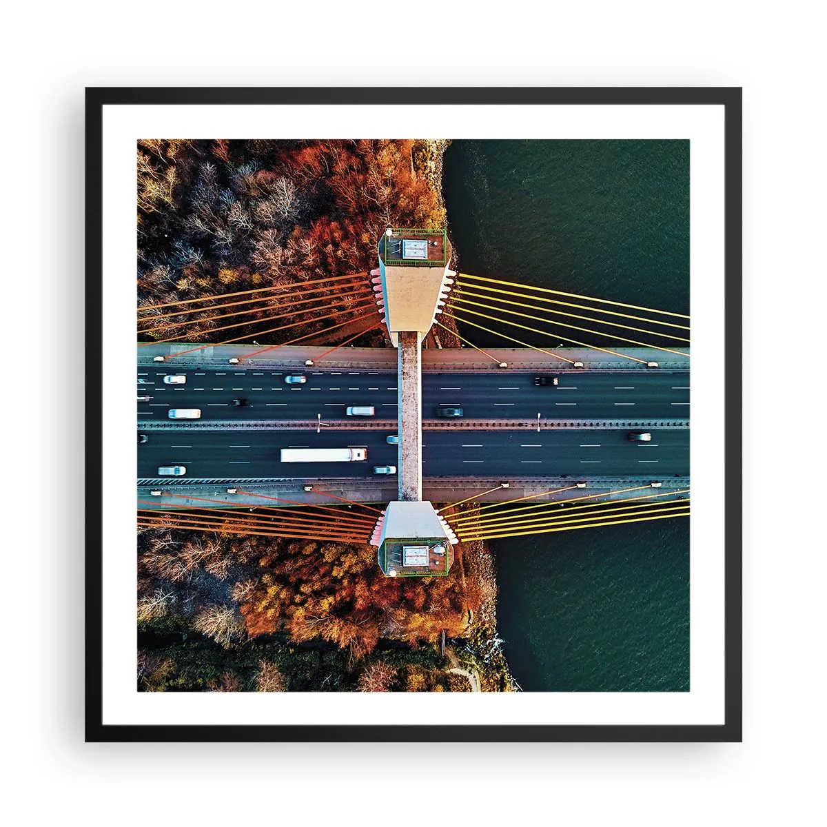 Affiche dans un cadre noir - Poster - Au dessus de l'eau et de la forêt - 60x60 cm