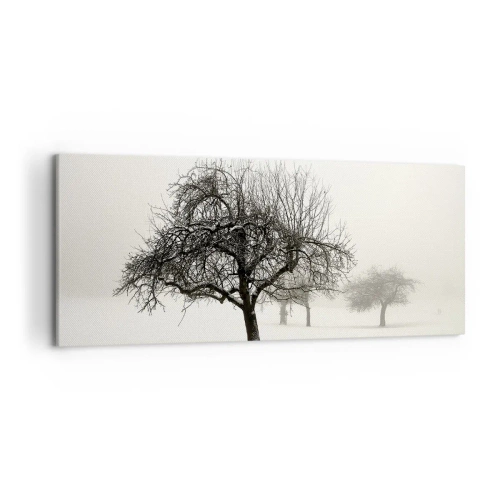 Impression sur toile - Image sur toile - Arbres dans un champ enneigé entouré de brouillard - 120x50cm - Un rêve hivernal - Décoration murale moderne pour le salon et la chambre ARTTOR