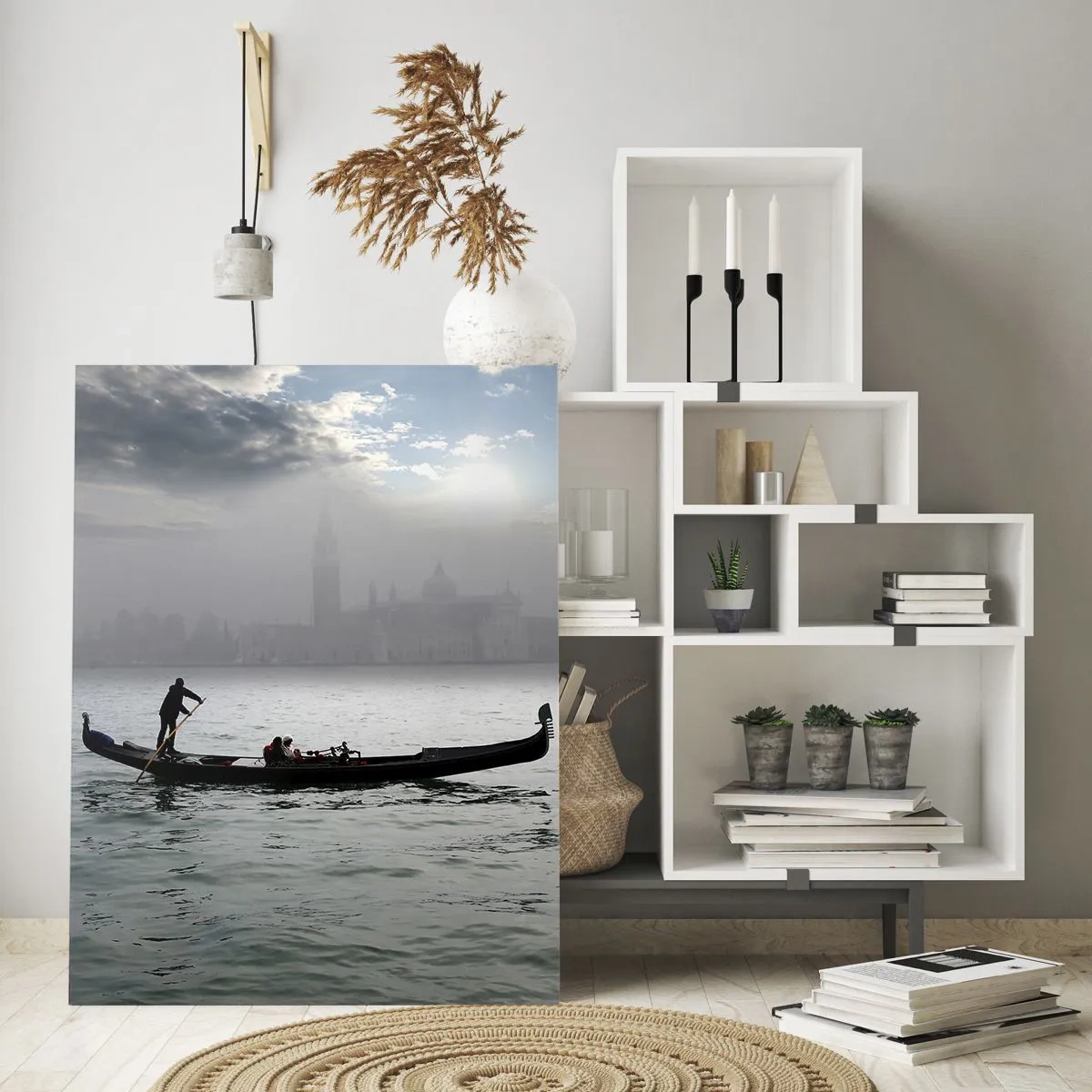Impression sur verre - Image sur verre - Gondole sur les eaux de Venise par un matin brumeux - 50x70cm - Une ville fabuleuse faite d'eau et de brouillard - Décoration murale moderne pour le salon et la chambre ARTTOR