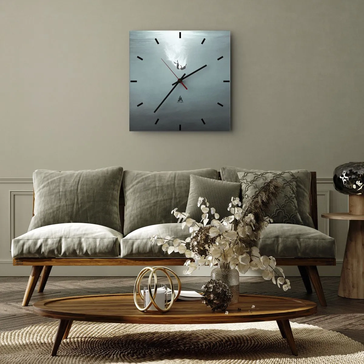Horloge murale - Pendule murale - Une silhouette immergée dans une eau turquoise profonde - 30x30cm - Dans les bras de l'océan - Décoration murale moderne pour le salon et la chambre ARTTOR