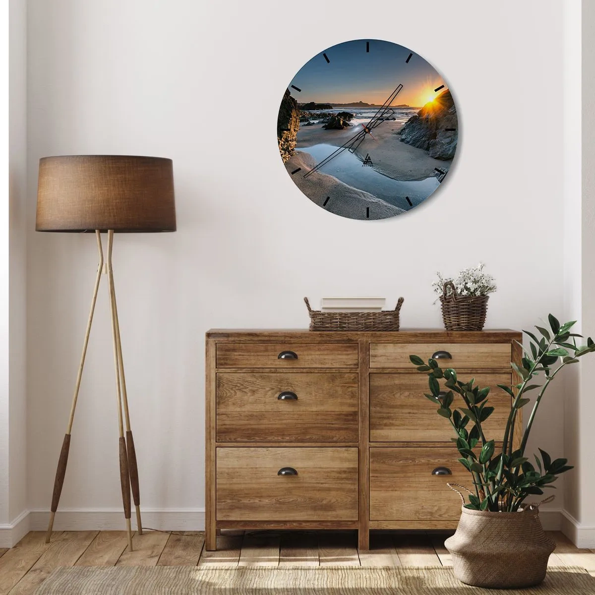 Horloge murale - Pendule murale - Coucher de soleil sur une plage rocheuse avec une mer agitée - 30x30cm - Intouché par la main de l'homme - Décoration murale moderne pour le salon, la cuisine et la chambre ARTTOR