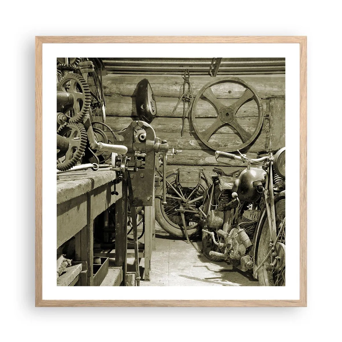 Affiche dans un chêne clair - Poster - Dans le hangar de l'oncle Władek - 60x60 cm