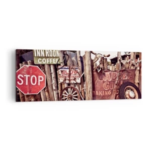 Impression sur toile - Image sur toile - Décorations rustiques avec des panneaux et une roue sur la clôture - 140x50cm - Et le temps s'est arrêté - Décoration murale moderne pour le salon et la chambre ARTTOR