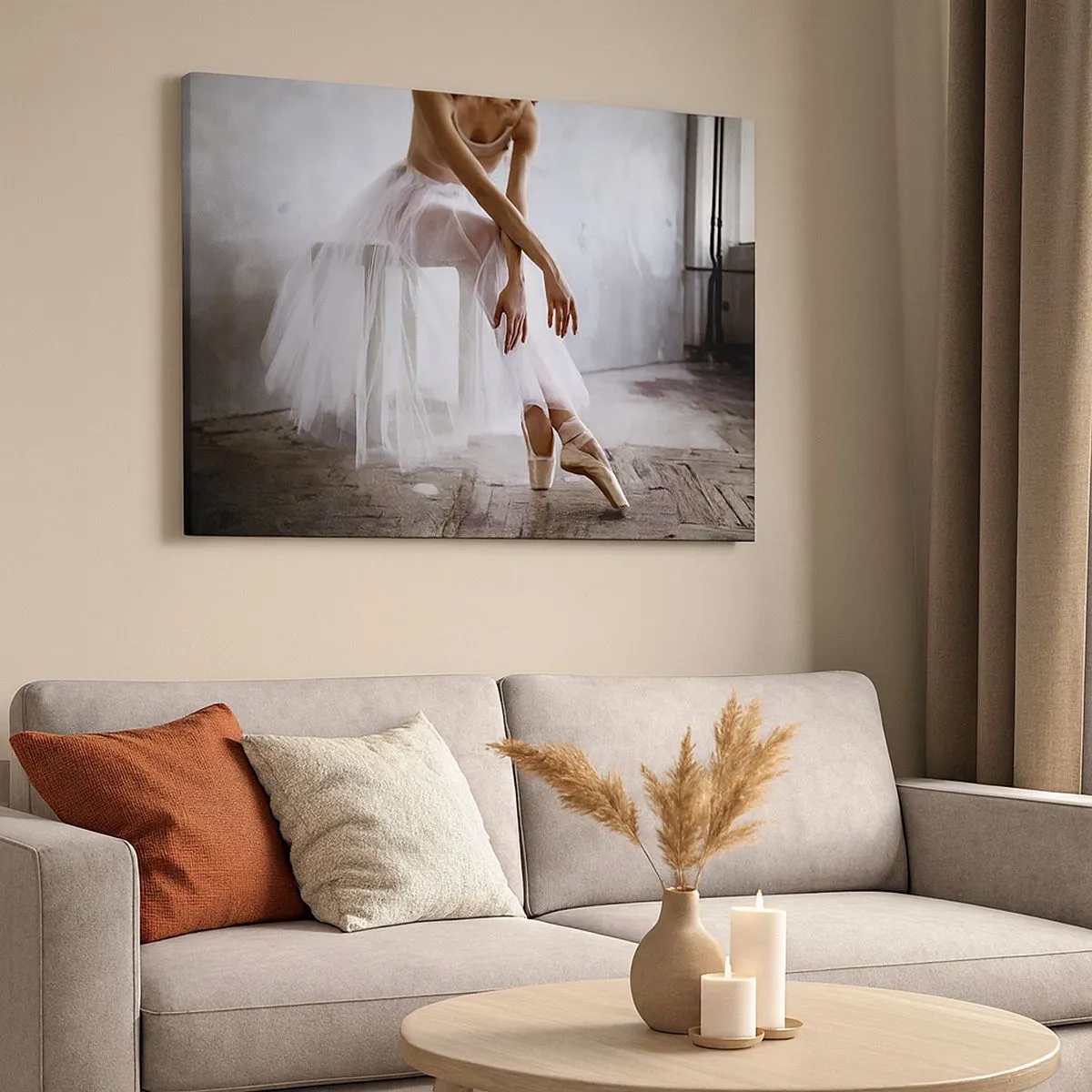 Impression sur toile - Image sur toile - Une ballerine dans une pose délicate sur un fond industriel - 70x50cm - Avant que les lumières de la rampe ne clignotent - Décoration murale moderne pour le salon et la chambre ARTTOR