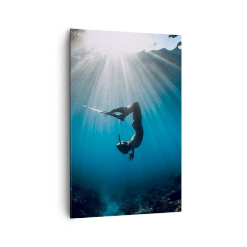 Impression sur toile - Image sur toile - Un plongeur flottant dans un faisceau de lumière sous l'eau - 80x120cm - Dans sous-marine - Décoration murale moderne pour le salon et la chambre ARTTOR