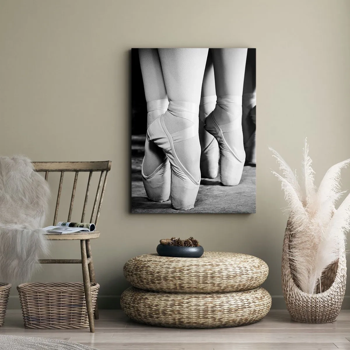 Impression sur toile - Image sur toile - Photo en noir et blanc des chaussures de ballet des danseurs - 50x70cm - Ensemble, simple - Décoration murale moderne pour le salon et la chambre ARTTOR