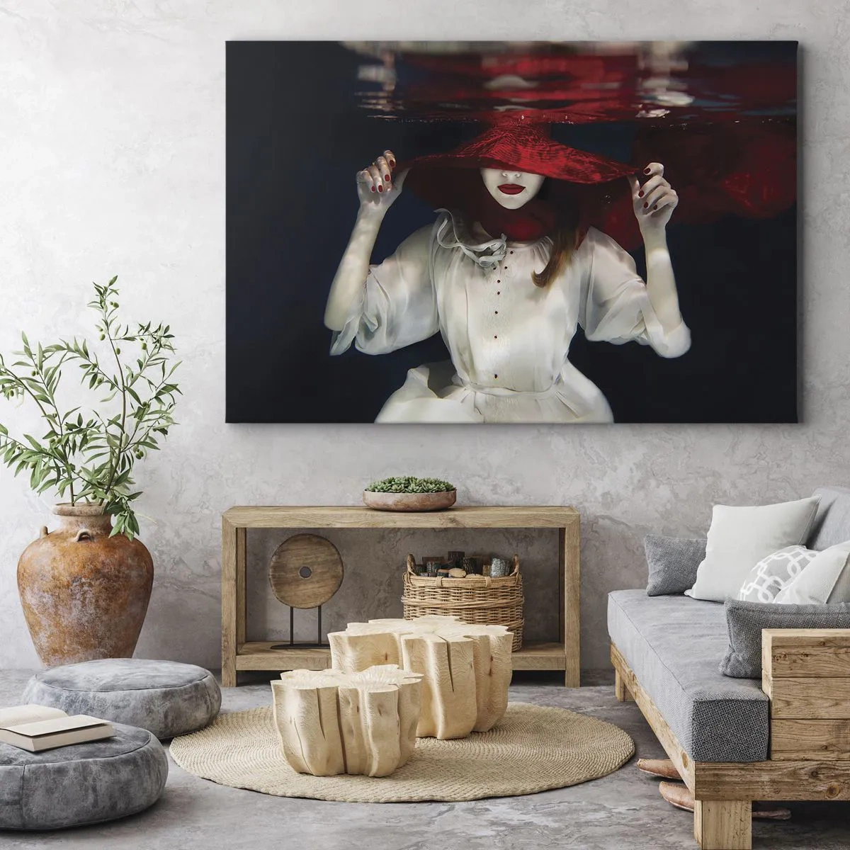 Impression sur toile - Image sur toile - Une femme avec un chapeau rouge immergée dans l'eau - 120x80cm - Femme mystérieuse - Décoration murale moderne pour le salon et la chambre ARTTOR