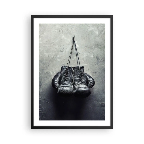 Affiche dans un cadre noir - Poster - Gants de boxe noirs suspendus à une ficelle - 50x70cm - Un temps pour se battre et un temps pour la paix - Décoration murale moderne pour le salon et la chambre ARTTOR