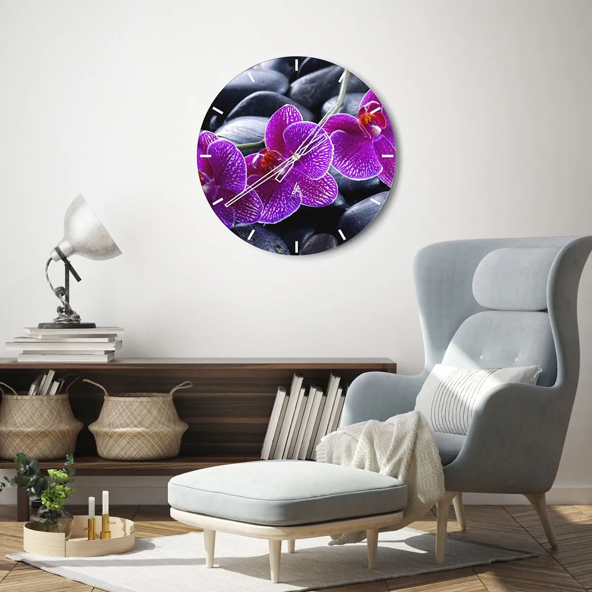 Horloge murale - Pendule murale - Orchidées violettes sur fond de pierres noires - 30x30cm - Les pierres brillaient de joie - Décoration murale moderne pour le salon, la cuisine et la chambre ARTTOR