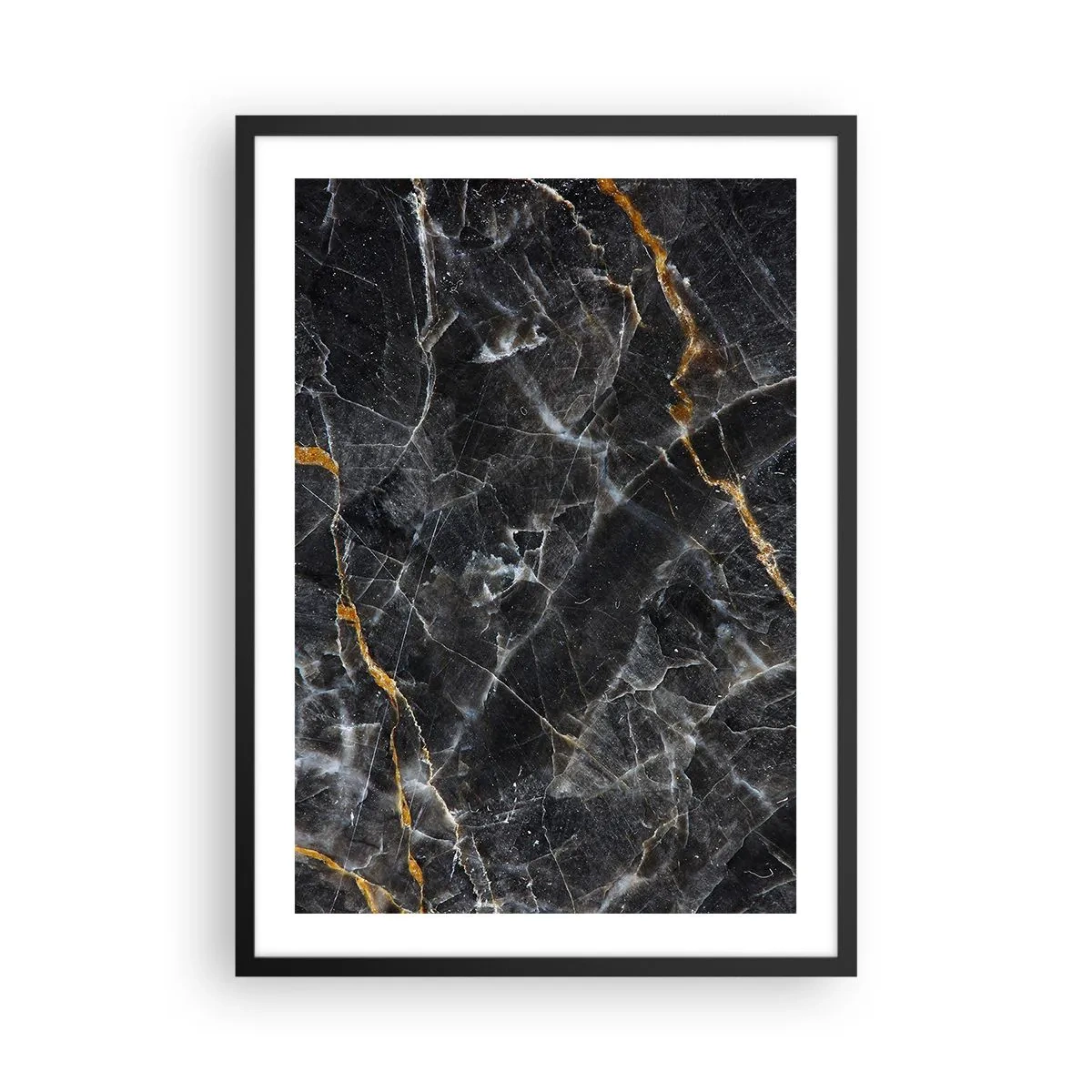 Affiche dans un cadre noir - Poster - Marbre noir avec de subtiles veines dorées dans un cadre élégant - 50x70cm - La vie intérieure de la pierre - Décoration murale moderne pour le salon et la chambre ARTTOR