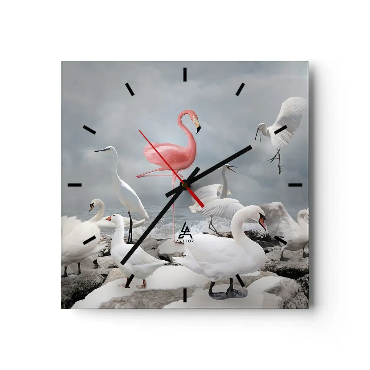 Horloge murale - Pendule murale - Un flamant rose parmi des cygnes blancs sur fond de lac - 30x30cm - Comment suis-je arrivé là? - Décoration murale moderne pour le salon et la chambre ARTTOR
