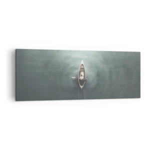 Impression sur toile - Image sur toile - Un bateau solitaire sur une eau calme dans un décor minimaliste - 140x50cm - À travers le lac de la lune - Décoration murale moderne pour le salon et la chambre ARTTOR