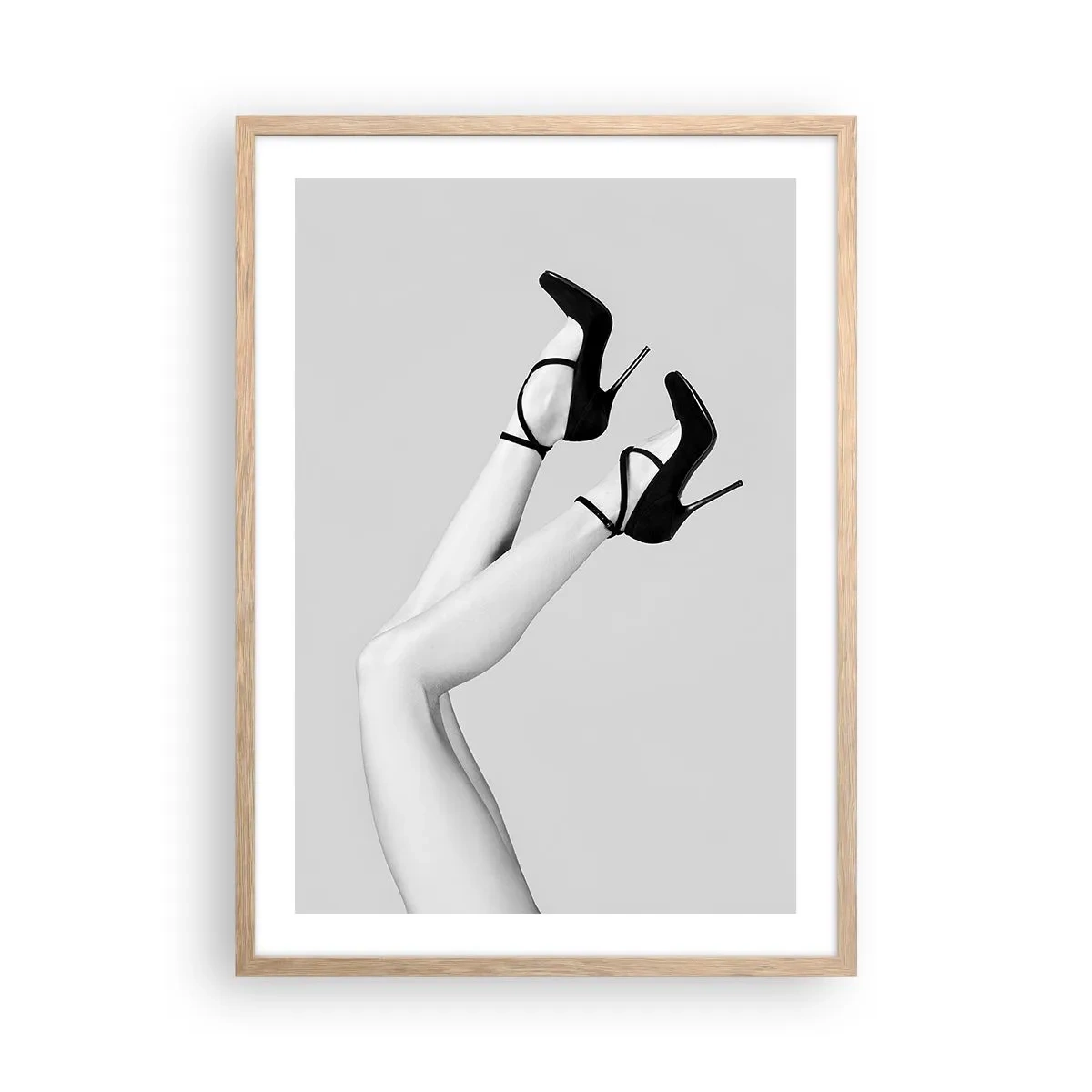 Affiche dans un chêne clair - Poster - Les jambes en l’air - 50x70 cm