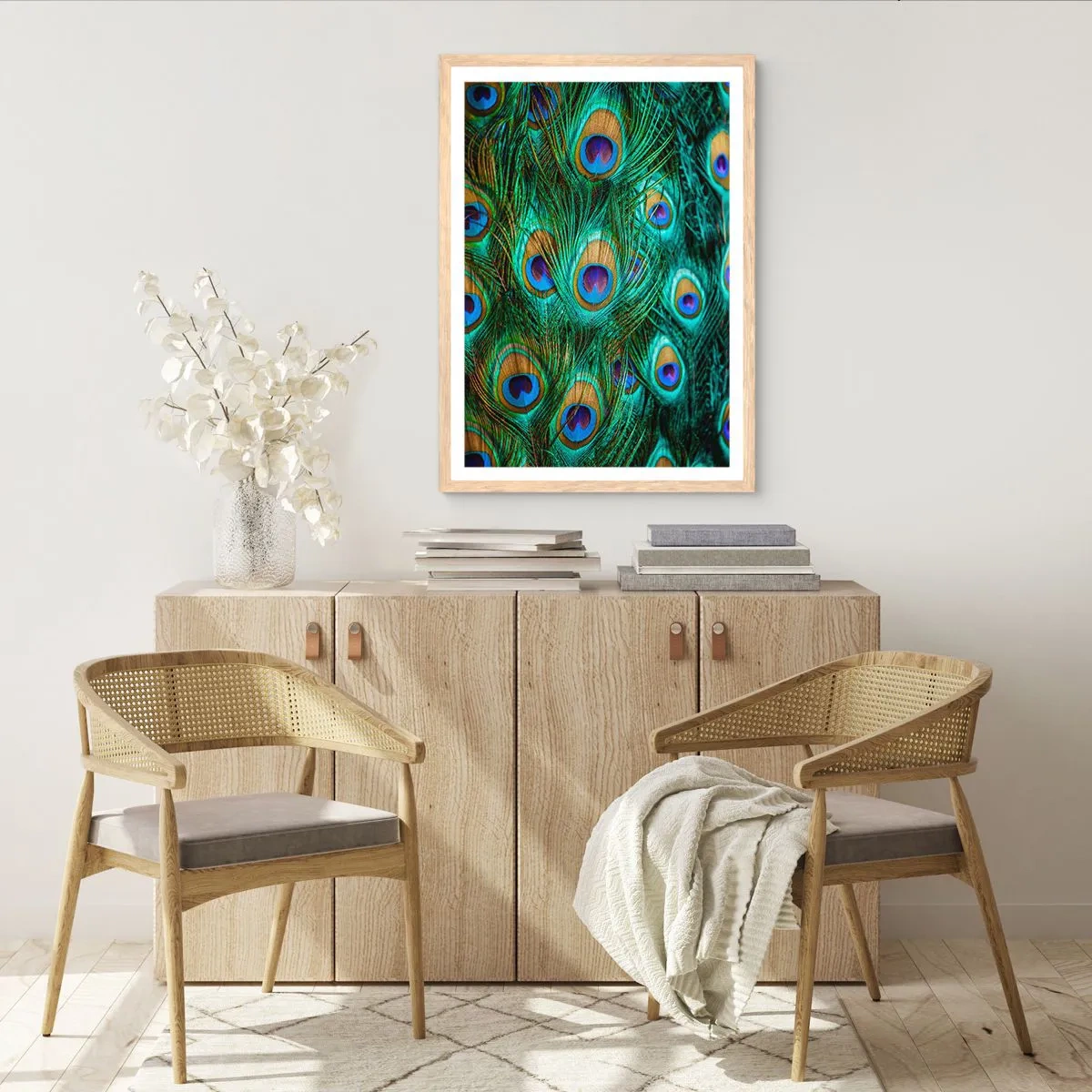 Affiche dans un chêne clair - Poster - Un regard de paon - 30x40 cm