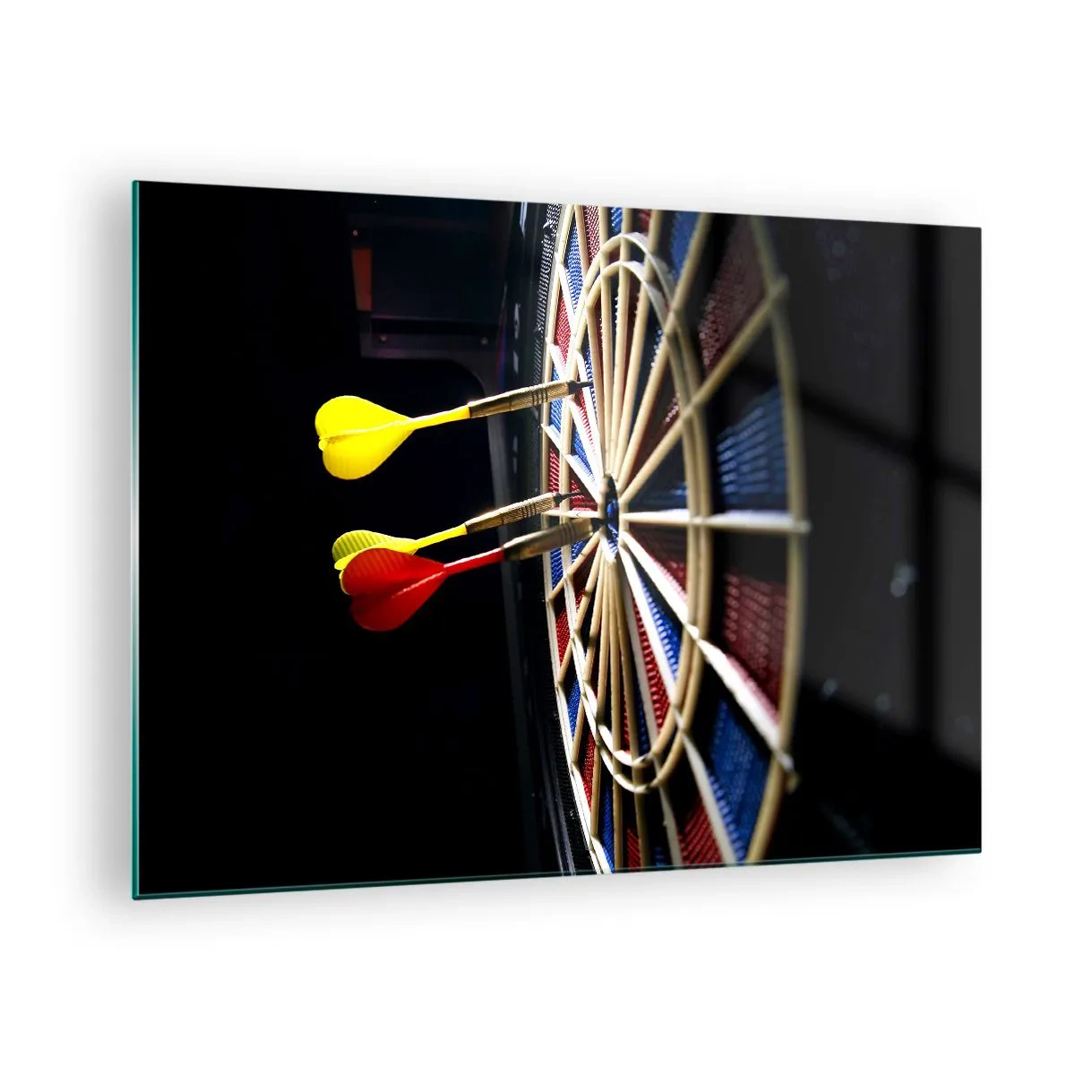 Impression sur verre - Image sur verre - Des fléchettes frappant une cible dans un environnement sombre - 70x50cm - Droit au but - Décoration murale moderne pour le salon et la chambre ARTTOR