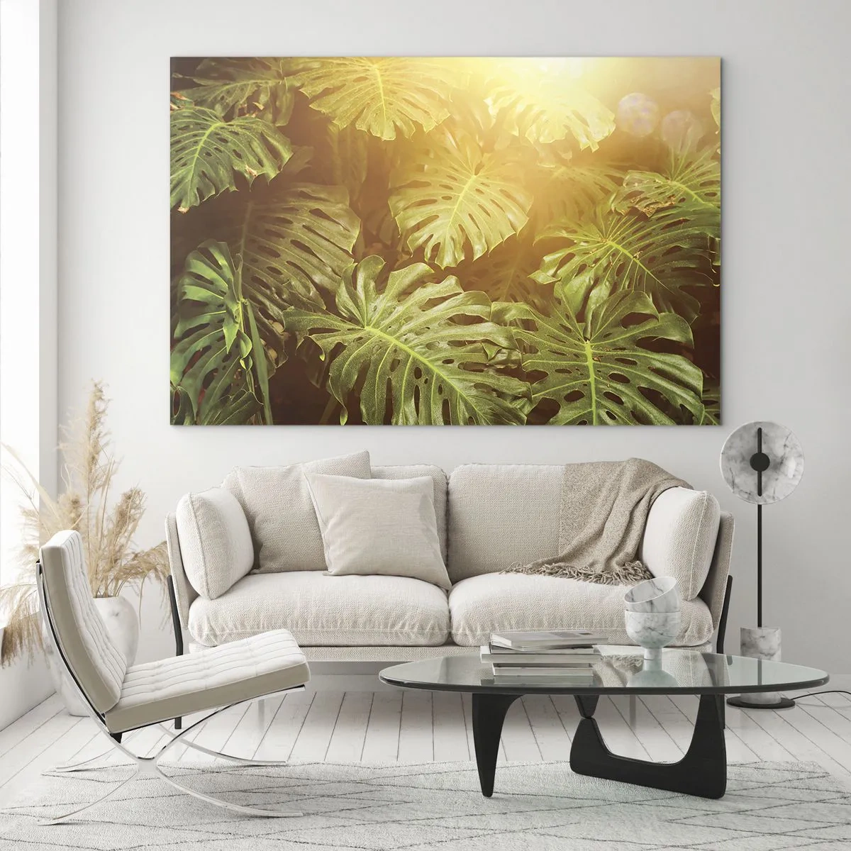Impression sur verre - Image sur verre - Feuilles de monstera vertes sous la lumière dorée du soleil tropical - 120x80cm - Se fondre dans la verdure - Décoration murale moderne pour le salon et la chambre ARTTOR
