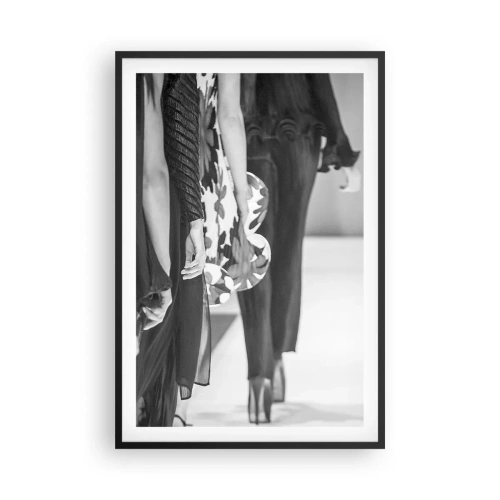 Affiche dans un cadre noir - Poster - Un défilé stylé - 61x91 cm