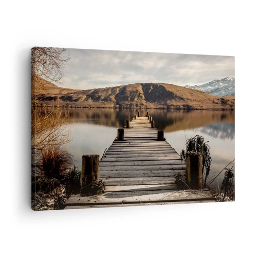 Impression sur toile - Image sur toile - Une jetée en bois sur un lac entouré de collines pittoresques - 70x50cm - Paysage silencieux - Décoration murale moderne pour le salon et la chambre ARTTOR