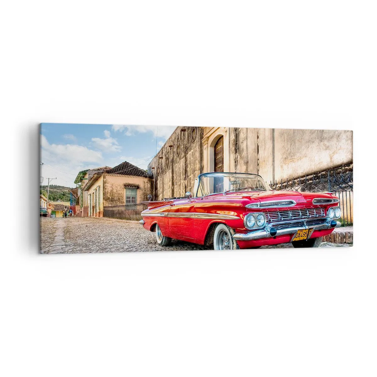 Impression sur toile - Image sur toile - Voiture classique rouge dans une rue pavée - 140x50cm - Émotions cubaines - Décoration murale moderne pour le salon et la chambre ARTTOR
