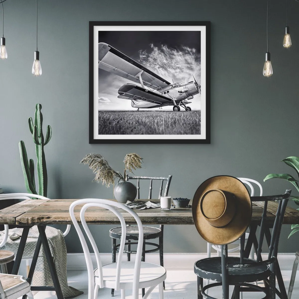 Affiche dans un cadre noir - Poster - Le pèlerin ailé - 60x60 cm