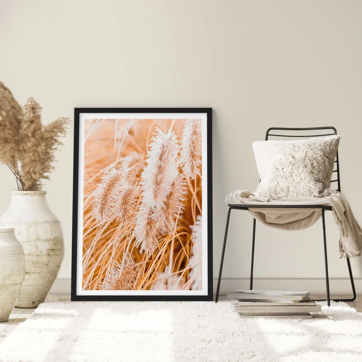 Affiche dans un cadre noir - Poster - Épis d'herbe délicats dans des tons pastel de beige - 50x70cm - Le bruissement doré de l'herbe - Décoration murale moderne pour le salon et la chambre ARTTOR