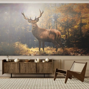 Papier Peint Photo Premium Sand - Un cerf majestueux dans une forêt d'automne illuminée par la lumière du soleil - 100x70cm - Toute sa majesté - Décoration murale moderne pour le salon et la chambre ARTTOR