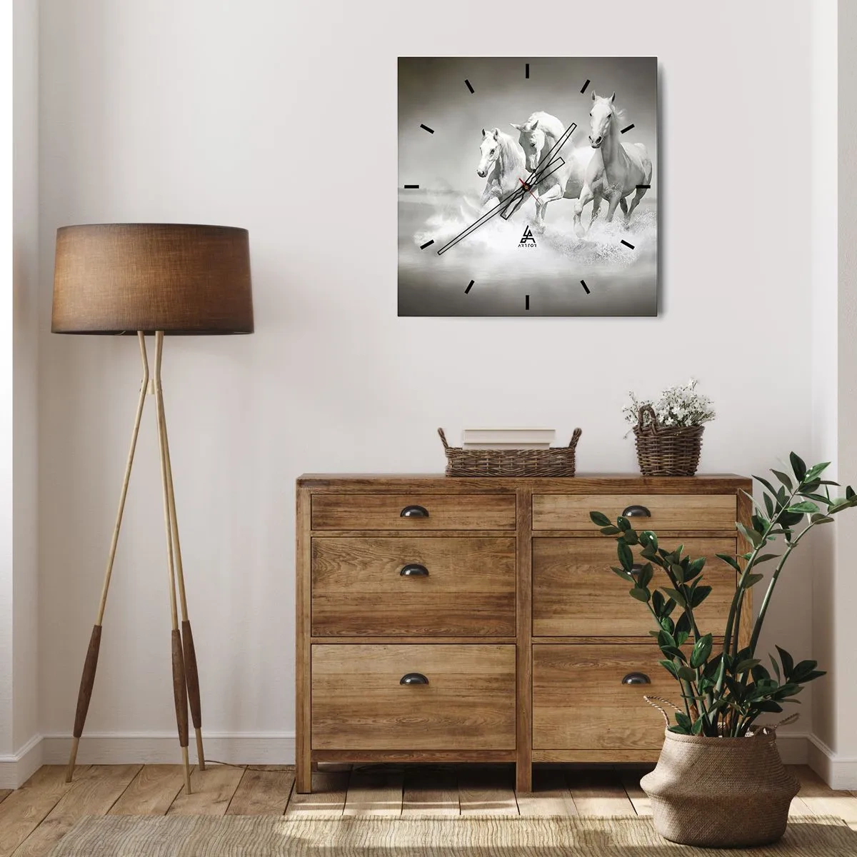 Horloge murale - Pendule murale - Trois chevaux blancs galopant dans l'eau - 30x30cm - La folie blanche - Décoration murale moderne pour le salon et la chambre ARTTOR