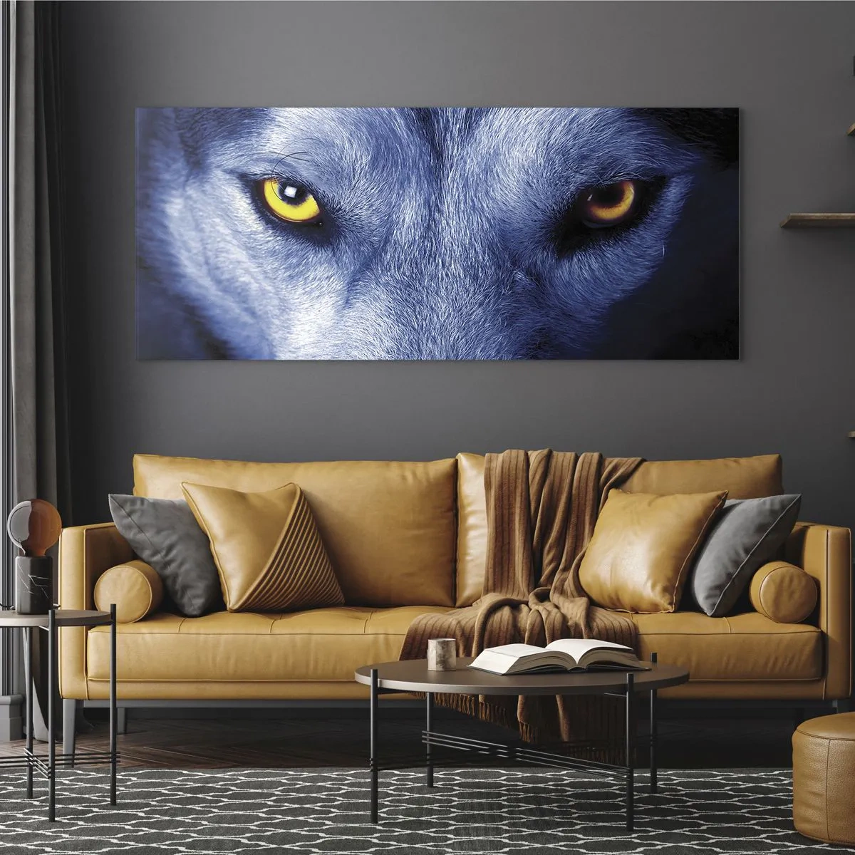 Impression sur verre - Image sur verre - Gros plan du regard intense d'un loup sur un fond sombre - 120x50cm - Regars hypnotique - Décoration murale moderne pour le salon et la chambre ARTTOR