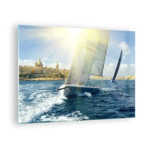 Impression sur verre - Image sur verre - Un yacht naviguant avec en toile de fond une ville par une journée ensoleillée - 70x50cm - Il est temps de quitter la ville - Décoration murale moderne pour le salon et la chambre ARTTOR