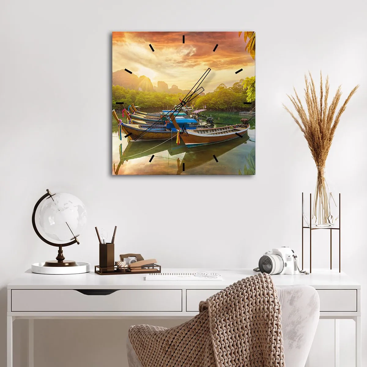 Horloge murale - Pendule murale - Avant une journée chargée - 40x40 cm