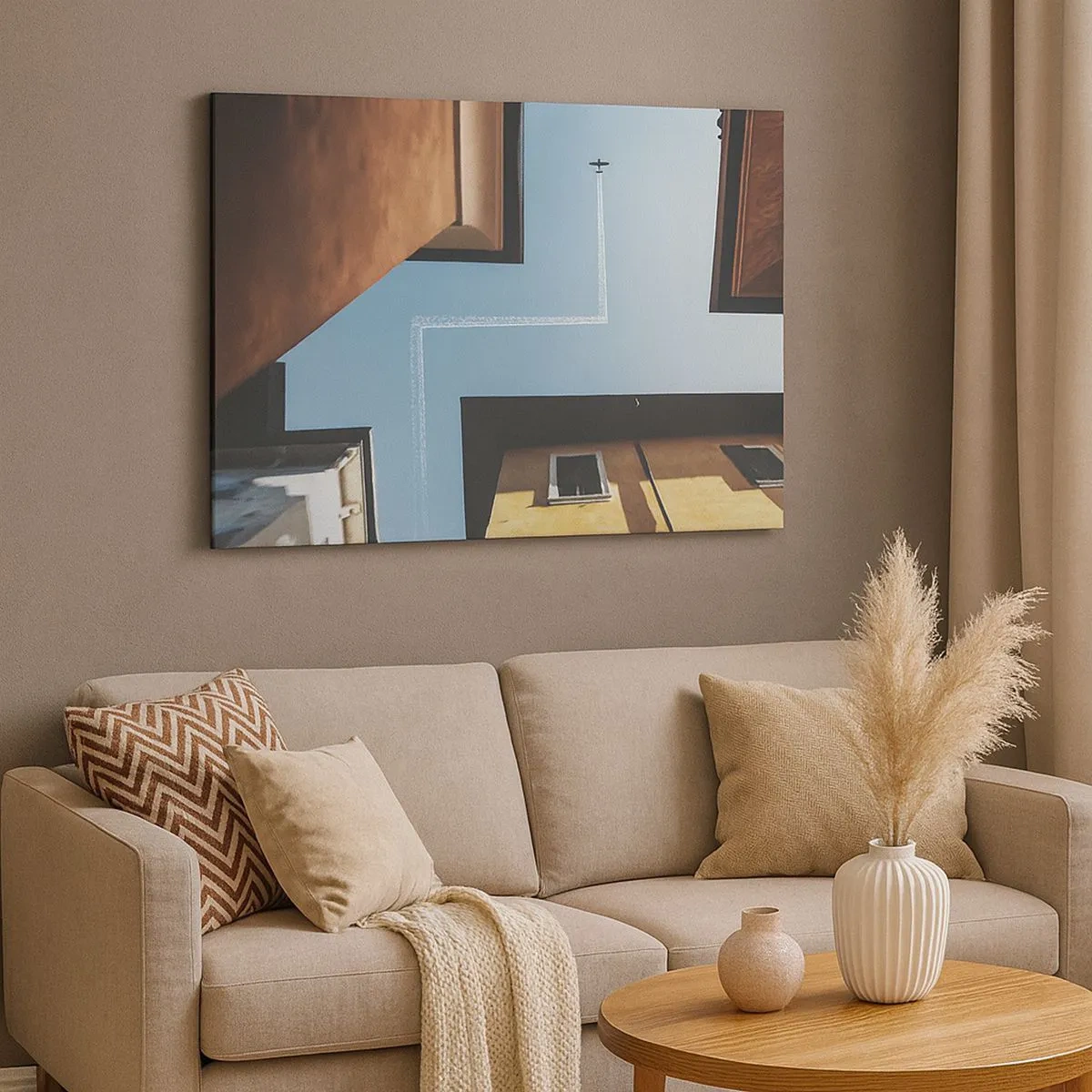 Impression sur toile - Image sur toile - Vue de l'avion et de sa traînée dans le ciel depuis une perspective de rue - 70x50cm - Au-dessus du labyrinthe de la ville - Décoration murale moderne pour le salon et la chambre ARTTOR