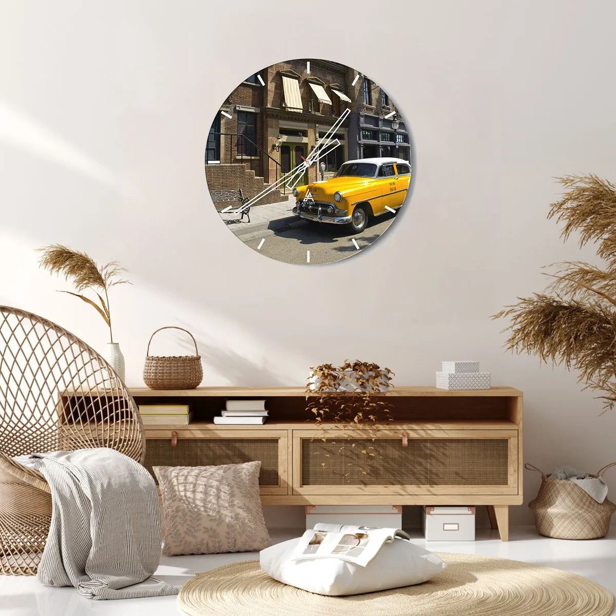 Horloge murale - Pendule murale - Un taxi jaune devant un bâtiment élégant - 30x30cm - Il y a longtemps en Amérique - Décoration murale moderne pour le salon, la cuisine et la chambre ARTTOR