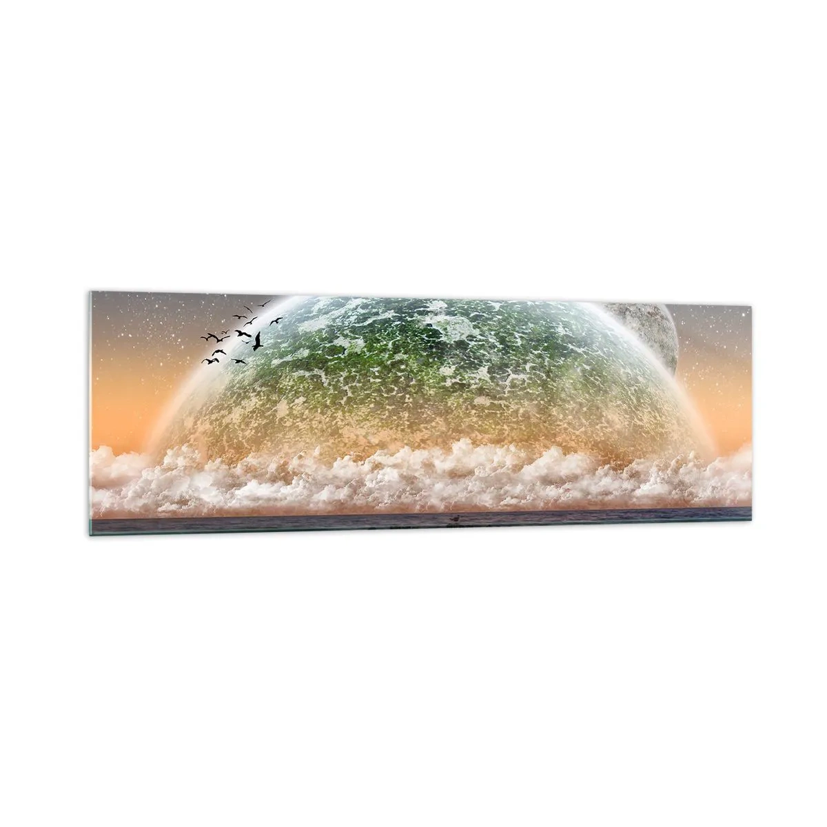 Impression sur verre - Image sur verre - Un paysage fantastique avec une grande planète au-dessus de la mer et une jetée en bois. - 160x50cm - Et le monde est sorti de l'eau - Décoration murale moderne pour le salon et la chambre ARTTOR