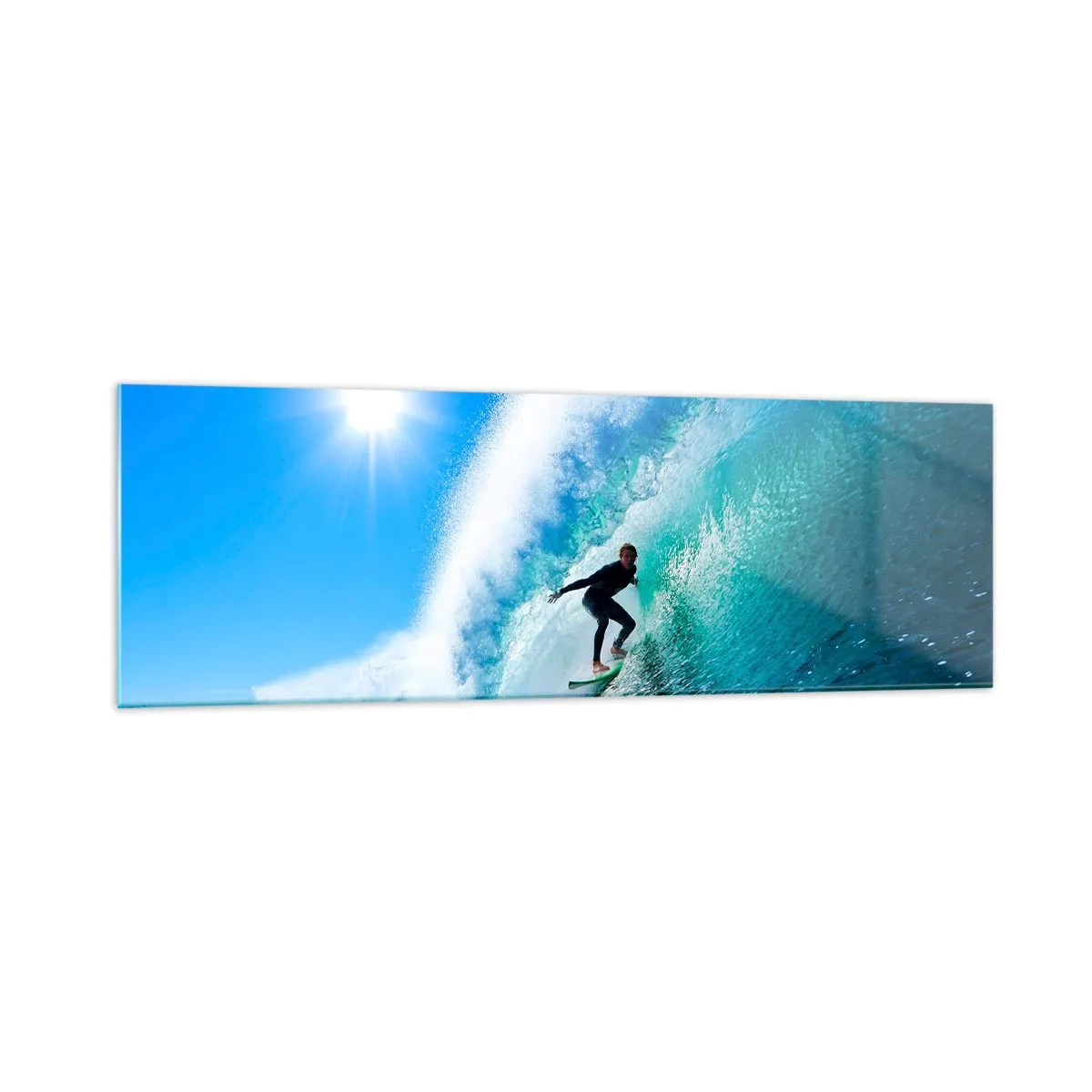 Impression sur verre - Image sur verre - Un surfeur sur une planche chevauche une vague puissante sous un ciel bleu. - 160x50cm - A travers le grand ciel bleu - Décoration murale moderne pour le salon et la chambre ARTTOR