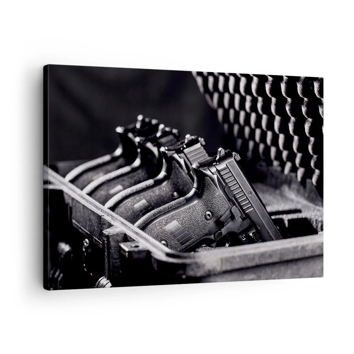 Impression sur toile - Image sur toile - Une image en noir et blanc d'une pile d'armes dans une valise. - 70x50cm - Sport masculin - Décoration murale moderne pour le salon et la chambre ARTTOR