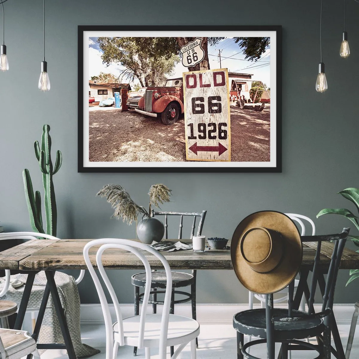 Affiche dans un cadre noir - Poster - Voiture rétro et panneau Route 66 dans un cadre rustique - 100x70cm - La légende de la province américaine - Décoration murale moderne pour le salon et la chambre ARTTOR