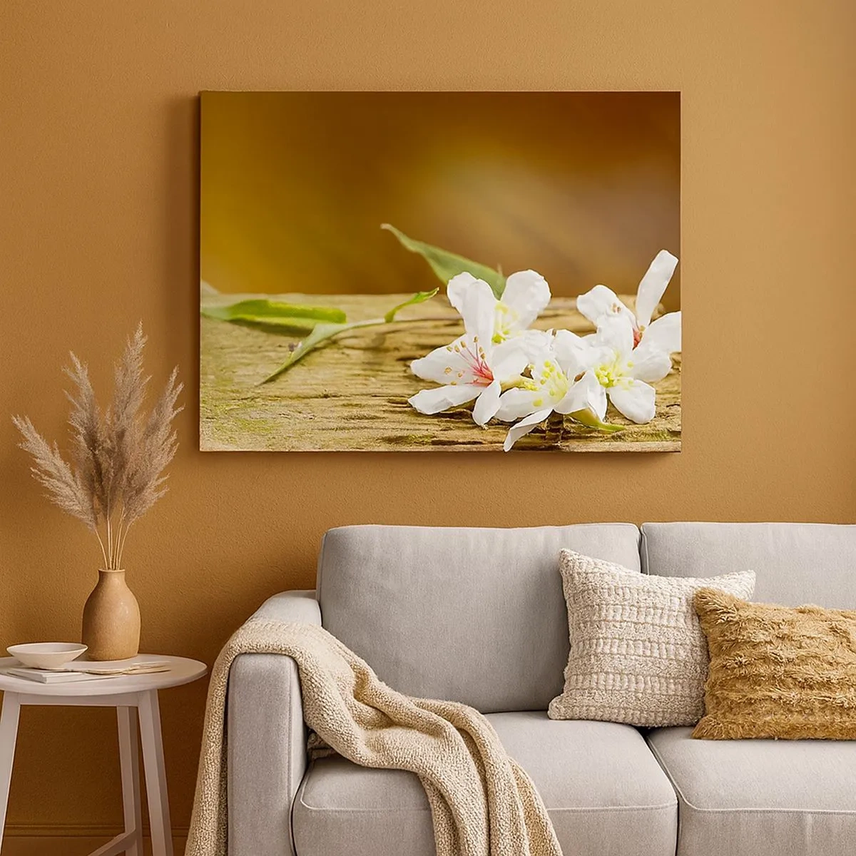 Impression sur toile - Image sur toile - Fleurs blanches sur fond de bois à la lumière naturelle - 70x50cm - Une promesse innocente - Décoration murale moderne pour le salon et la chambre ARTTOR
