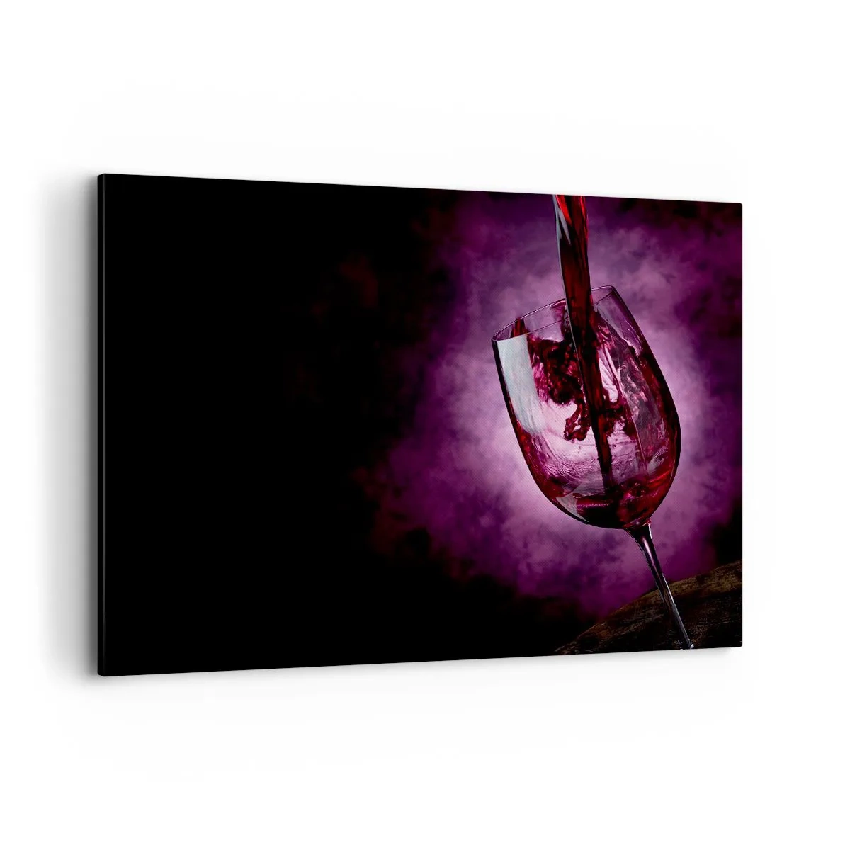 Impression sur toile - Image sur toile - Du vin rouge versé dans un verre sur fond de fumée violette - 100x70cm - Écarlate? Carmin? Non, rubis. - Décoration murale moderne pour le salon et la chambre ARTTOR