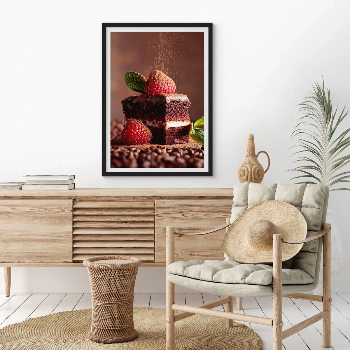 Affiche dans un cadre noir - Poster - Gâteau au chocolat avec framboises et pépites de cacao - 50x70cm - La vie est douce - Décoration murale moderne pour le salon et la chambre ARTTOR