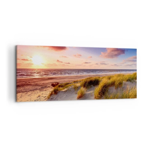 Impression sur toile - Image sur toile - Une plage herbeuse et un coucher de soleil sur une mer calme - 120x50cm - L'air sent déjà l'été - Décoration murale moderne pour le salon et la chambre ARTTOR