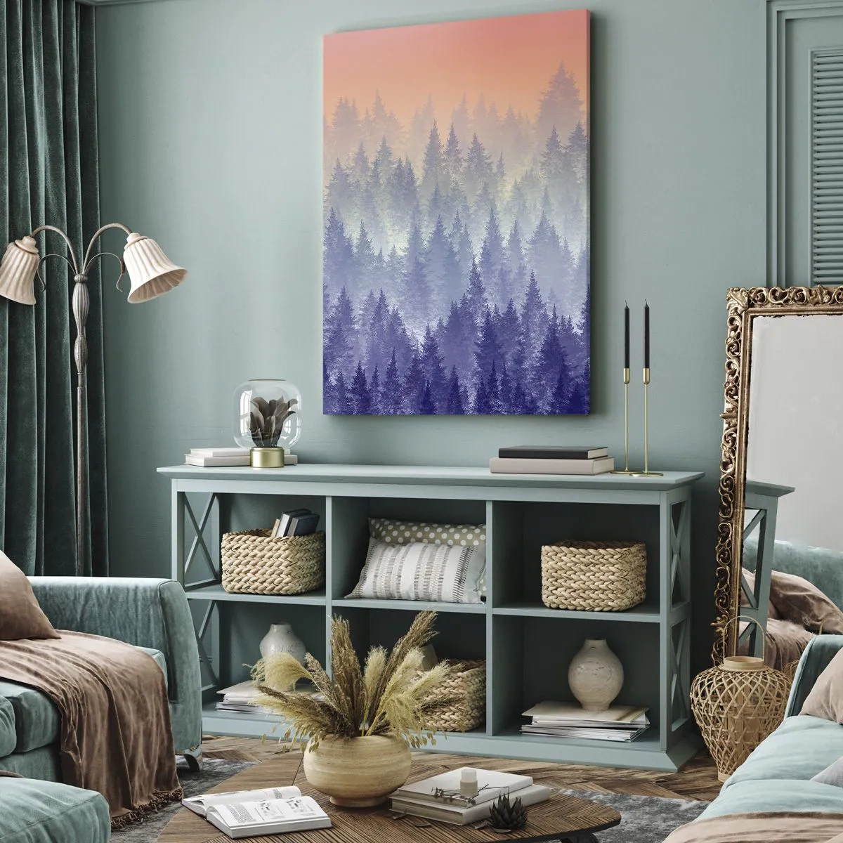 Impression sur toile - Image sur toile - Une forêt brumeuse aux tons violets et orange - 80x120cm - Haut, plus haut, vers le ciel - Décoration murale moderne pour le salon et la chambre ARTTOR