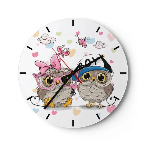 Horloge murale - Pendule murale - Deux hiboux avec un arc et un chapeau sur un fond de cœurs - 30x30cm - On s'aime! - Décoration murale moderne pour le salon, la cuisine et la chambre ARTTOR