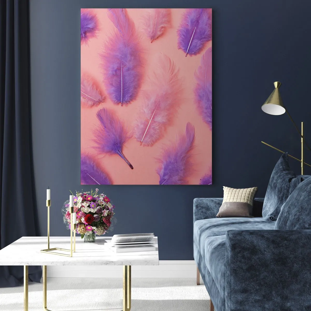 Impression sur verre - Image sur verre - Plumes violettes sur fond rose dans une composition délicate - 50x70cm - Oiseau de désir lilas - Décoration murale moderne pour le salon et la chambre ARTTOR