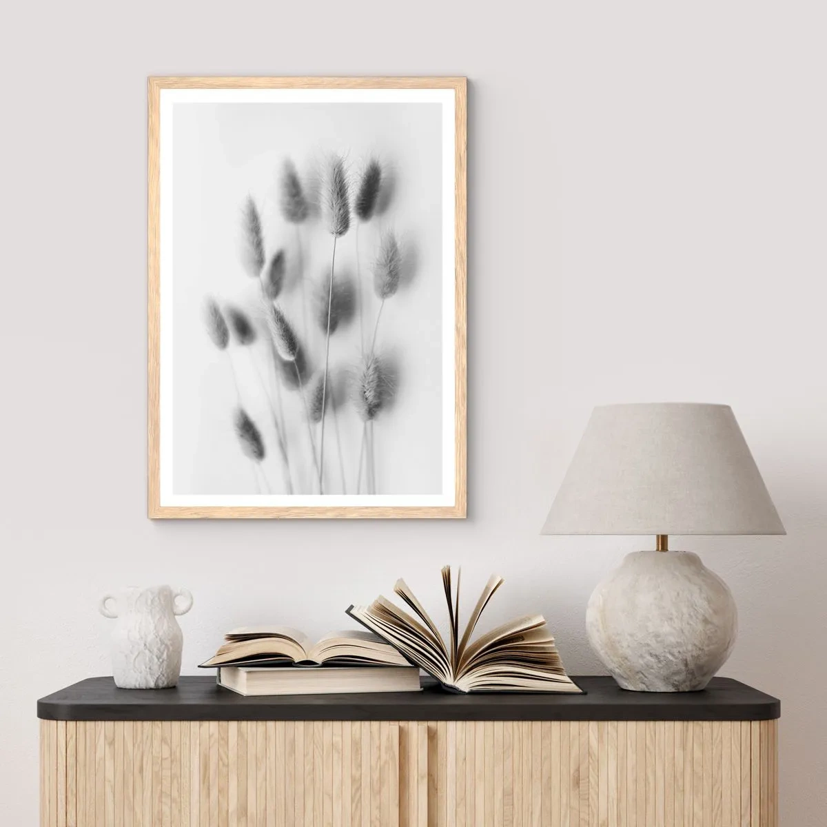 Affiche dans un chêne clair - Poster - Son herbe duveteuse - 70x100 cm