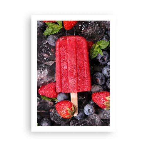Affiche - Poster - Sorbet à la crème glacée rouge sur un bâtonnet entouré de fraises et de myrtilles - 50x70cm - Le goût d’un été chaud - Décoration murale moderne pour le salon et la chambre ARTTOR