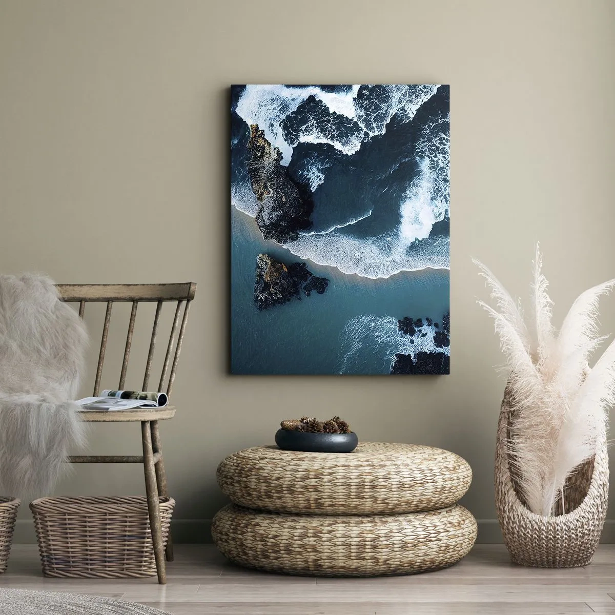 Impression sur toile - Image sur toile - Vue aérienne des vagues s'écrasant sur le rivage - 70x100cm - Enveloppé par les vagues - Décoration murale moderne pour le salon et la chambre ARTTOR