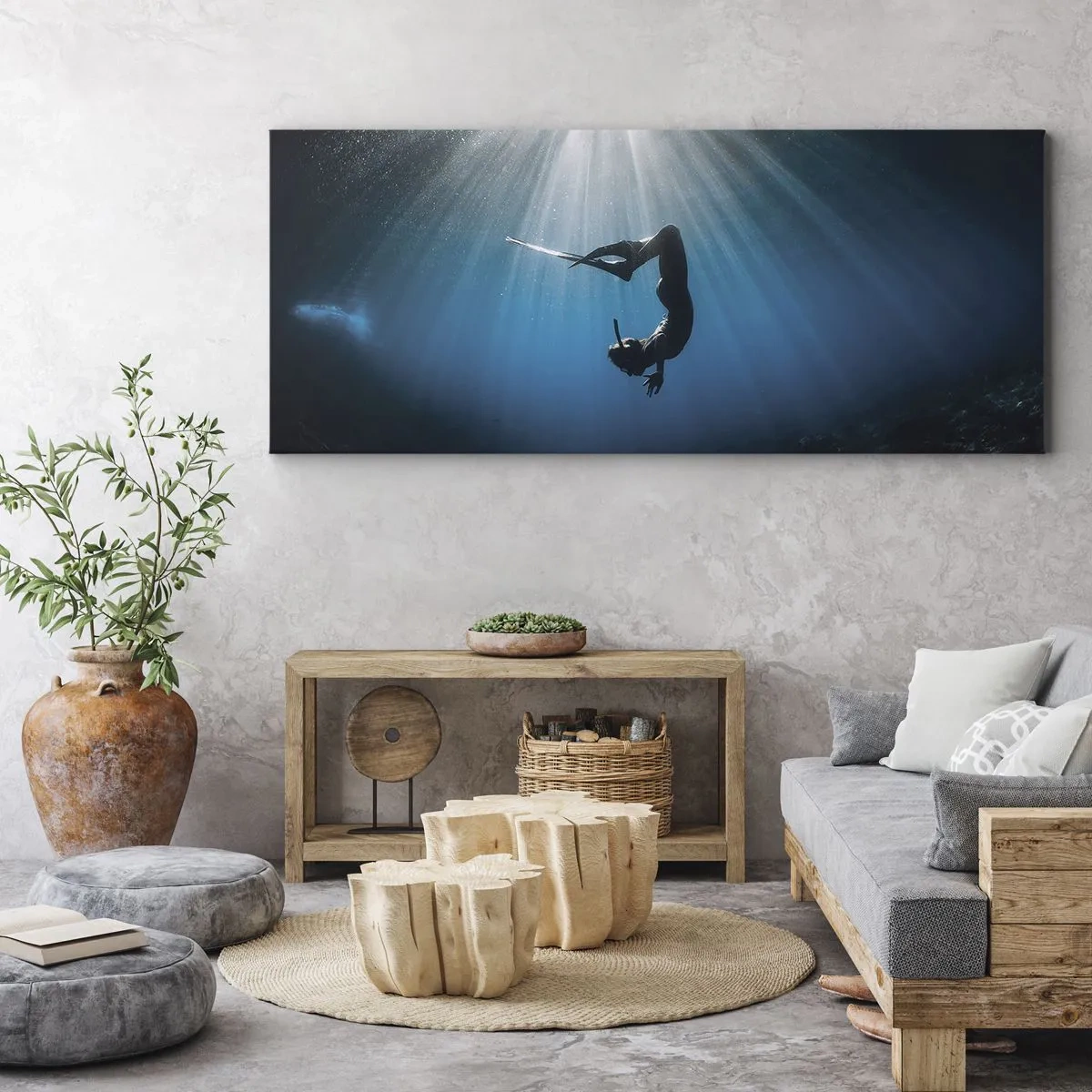 Impression sur toile - Image sur toile - Un plongeur flottant dans un faisceau de lumière sous l'eau - 160x50cm - Dans sous-marine - Décoration murale moderne pour le salon et la chambre ARTTOR
