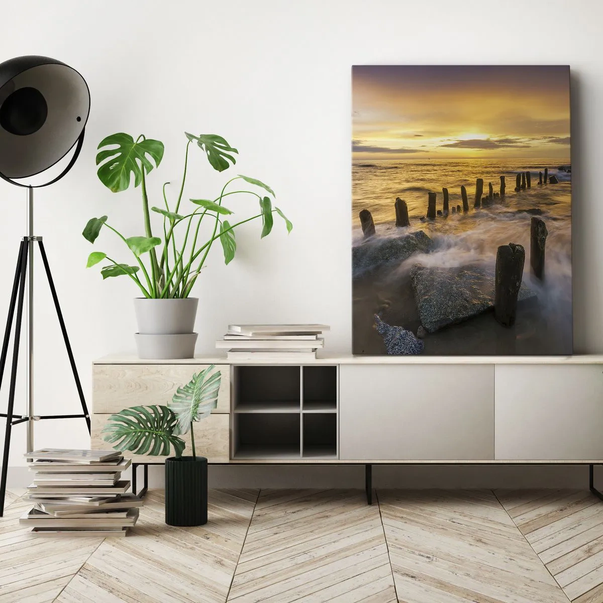 Impression sur toile - Image sur toile - Coucher de soleil sur la mer avec les vestiges d'une ancienne jetée - 50x70cm - La beauté brute de la mer Baltique - Décoration murale moderne pour le salon et la chambre ARTTOR